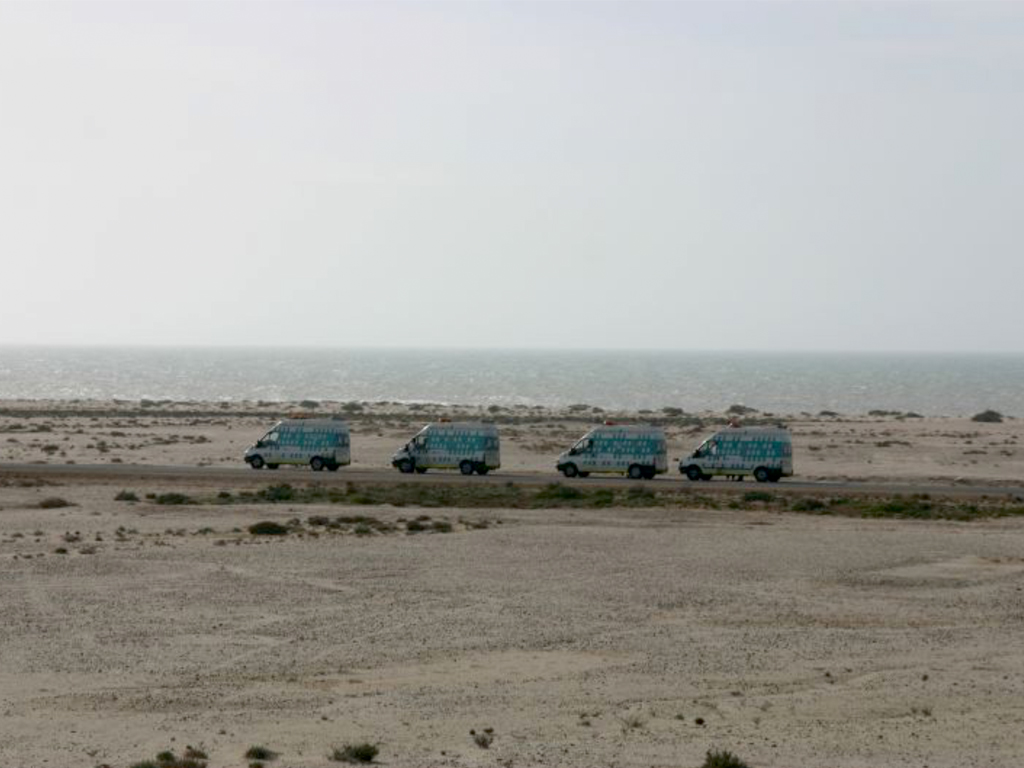 2009_AD_porta_material_a_Mali.jpg